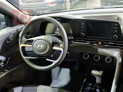 هیۆندای ئەلەنترا